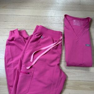 Figs F*cking pink Scrub SET WORN ONCE